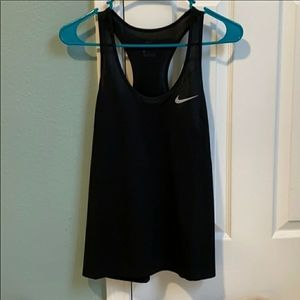 Nike Women’s workout tank